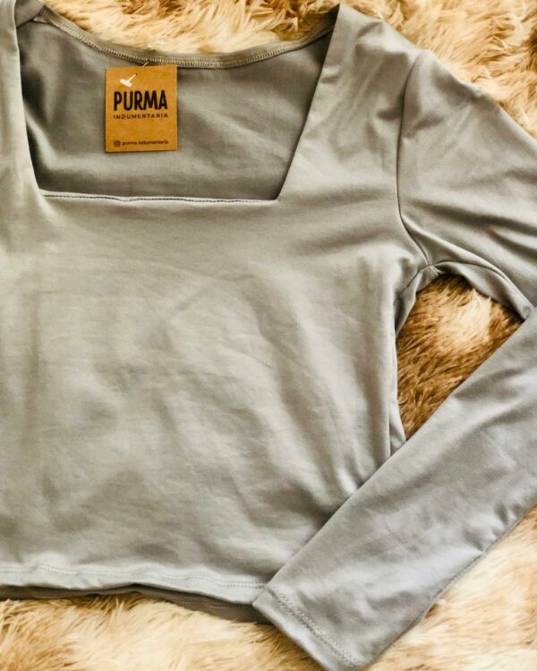 Camiseta cuello cuadrado - Image 3