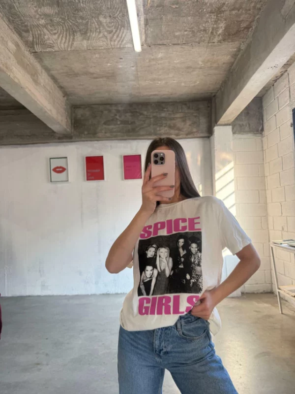 Remera Spice